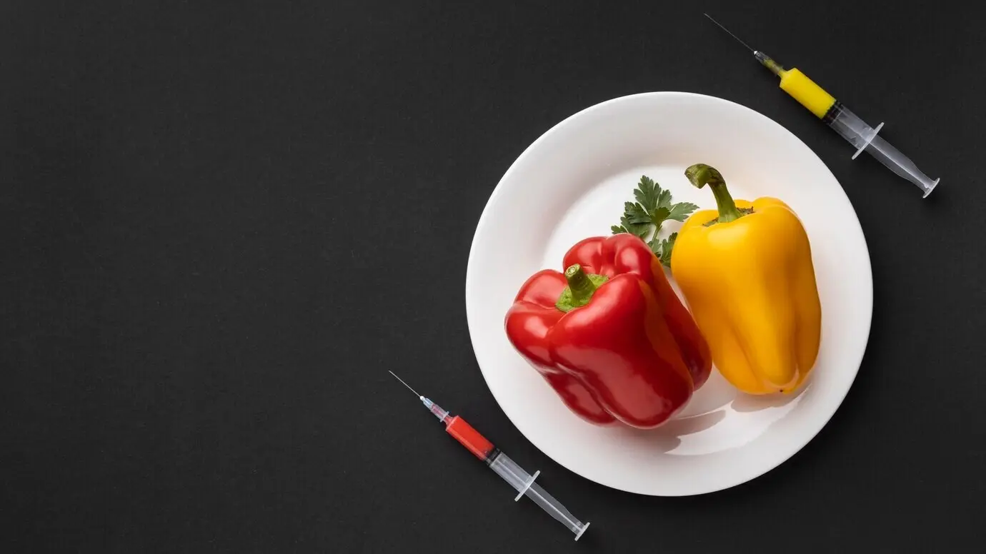 Sweet bell peppers that have been injected with GMO chemicals